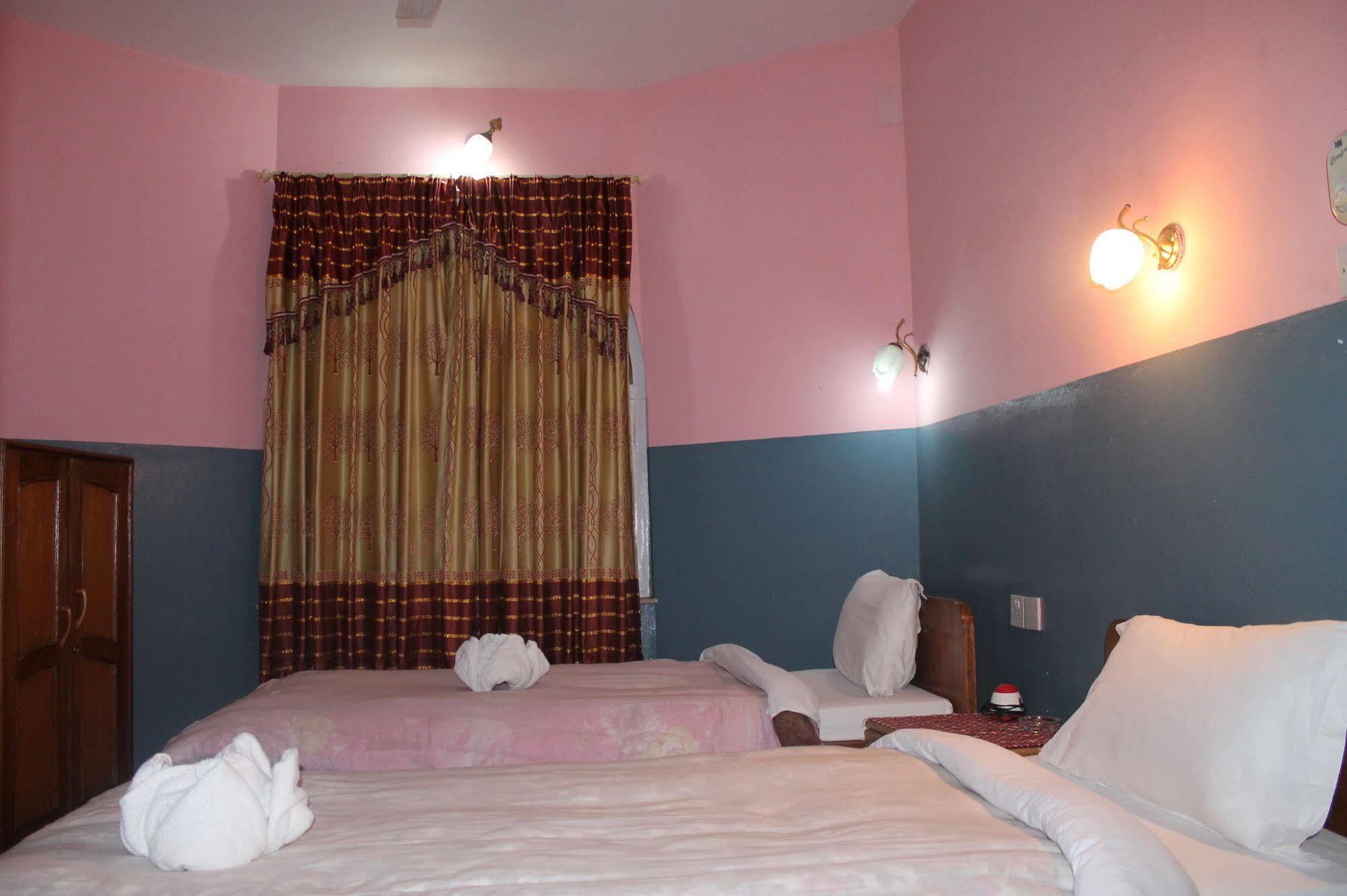 Hotel Fishtail Villa Pokhara Eksteriør bilde